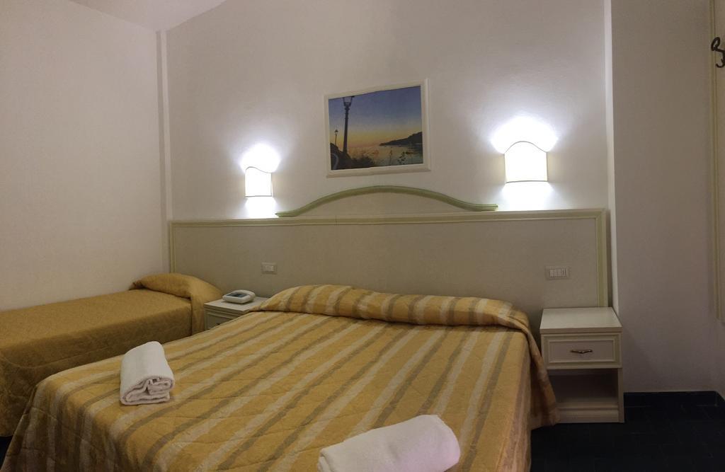 פורטו אזורו Hotel Due Torri מראה חיצוני תמונה